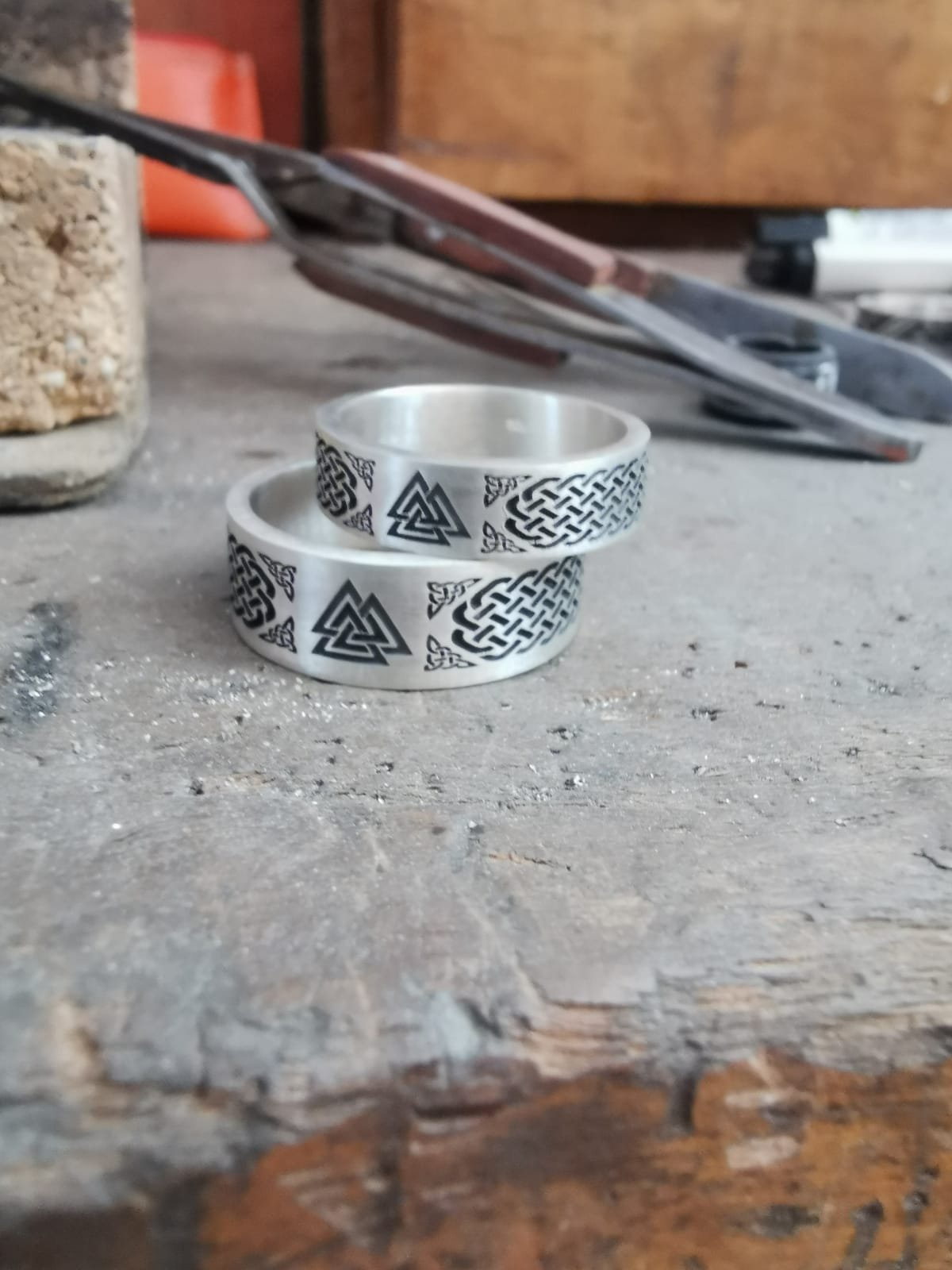 Anillo triqueta celta ley 950 Skull Grabados